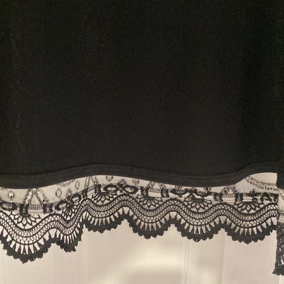 βοΈ 2X Host Pick βοΈ NWT - Isaac Mizrahi Black White Scalloped Lace Skirt Sz M* - Picture 5 of 12